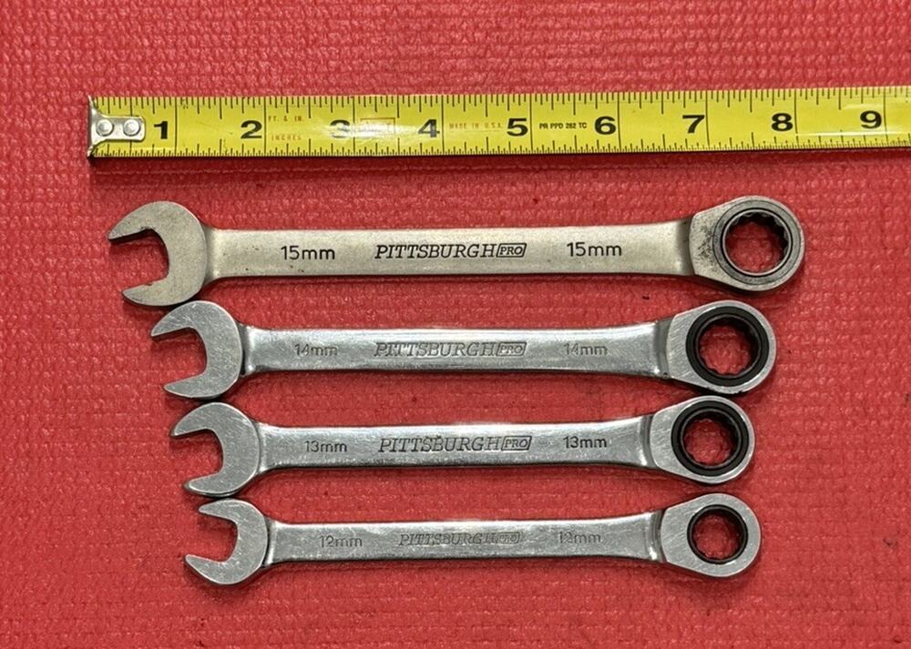 Pittsburgh Pro Tools 4 PC Metric 12MM-15MM Ratcheting Combination Wrench Set